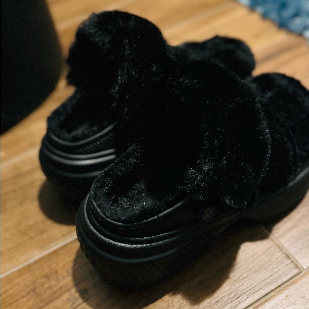 Women crocs